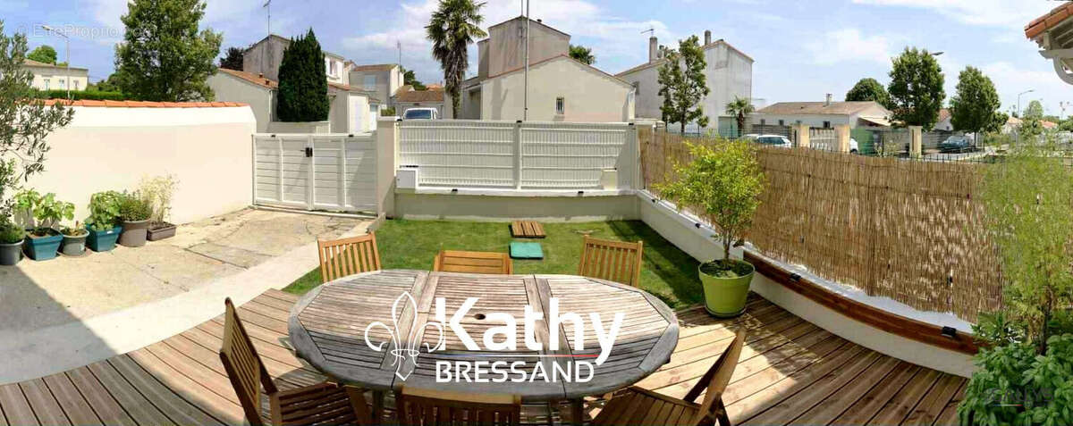 Maison à SAINT-SULPICE-DE-ROYAN