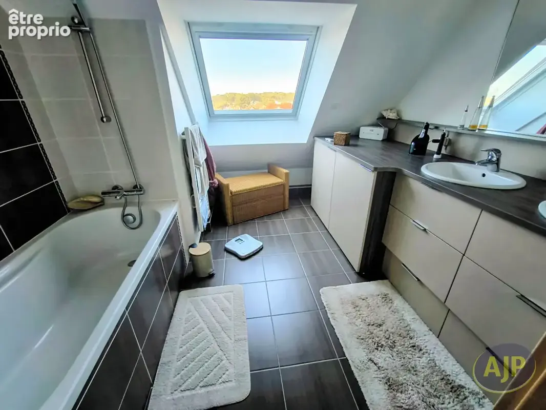 Appartement  5 pièce(s) - photo 7