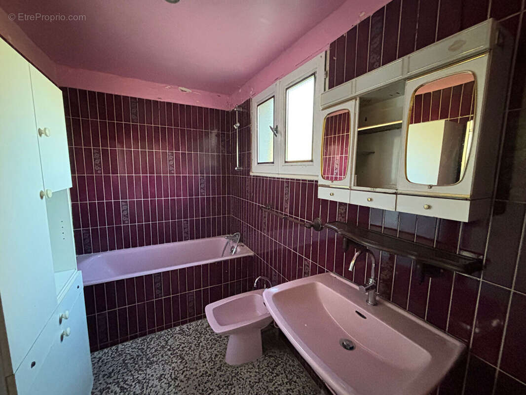 Maison à CHANTENAY-SAINT-IMBERT