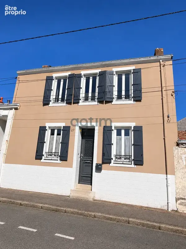 Photo Maison à La Roche-Sur-Yon au prix de 263 500€