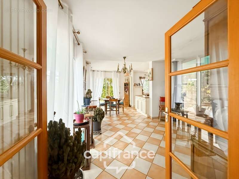 Maison à NOYAL-PONTIVY