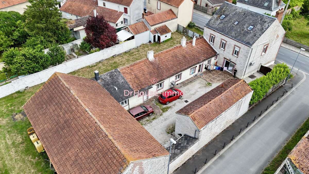 Maison 270 m² à Bagneaux-Sur-Loing  - photo 4