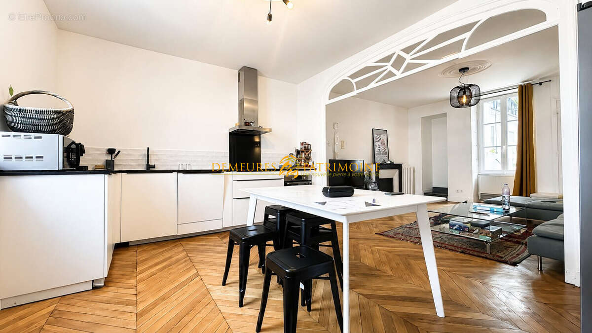Maison 155 m² à Soyaux  - photo 4