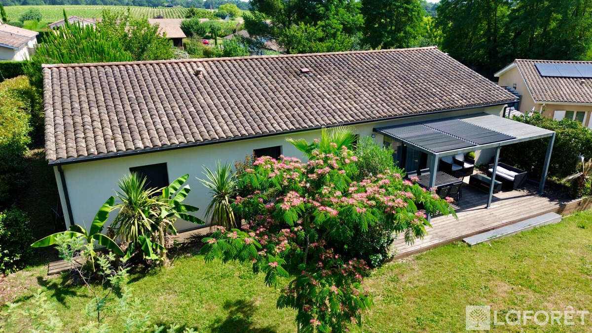 Maison à ROAILLAN