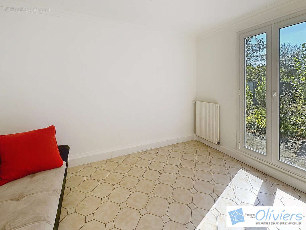 Maison 5 pièces 165 m² à vendre à Saint-Remy-Les-Chevreuse (78470) - photo 5