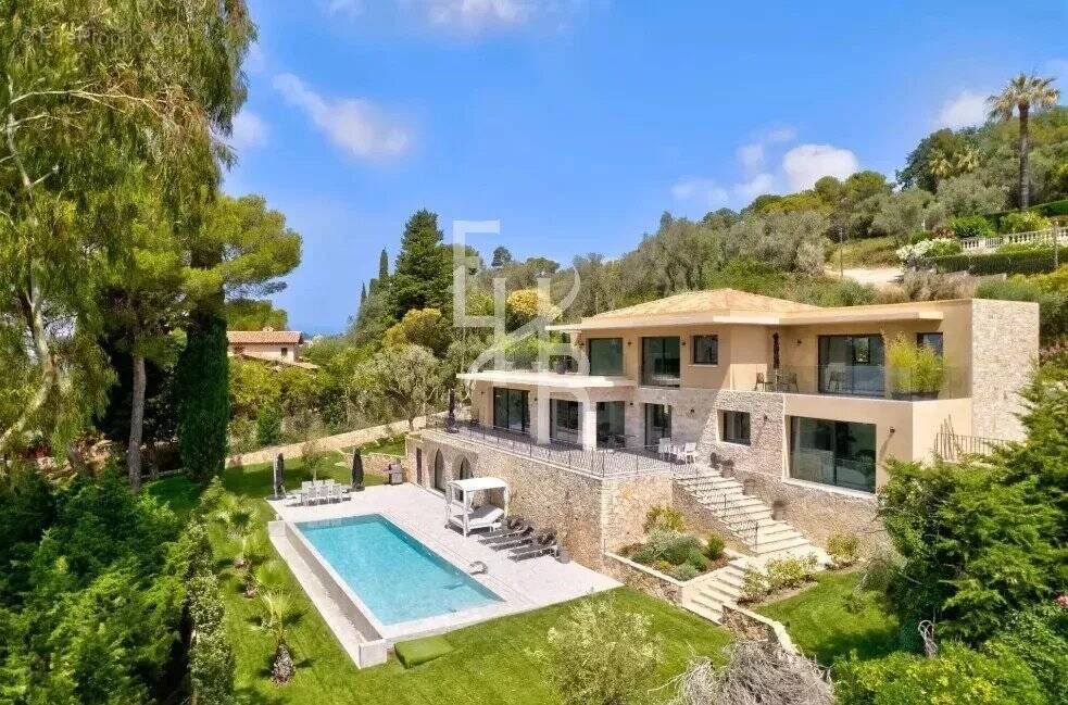 Maison à MOUGINS