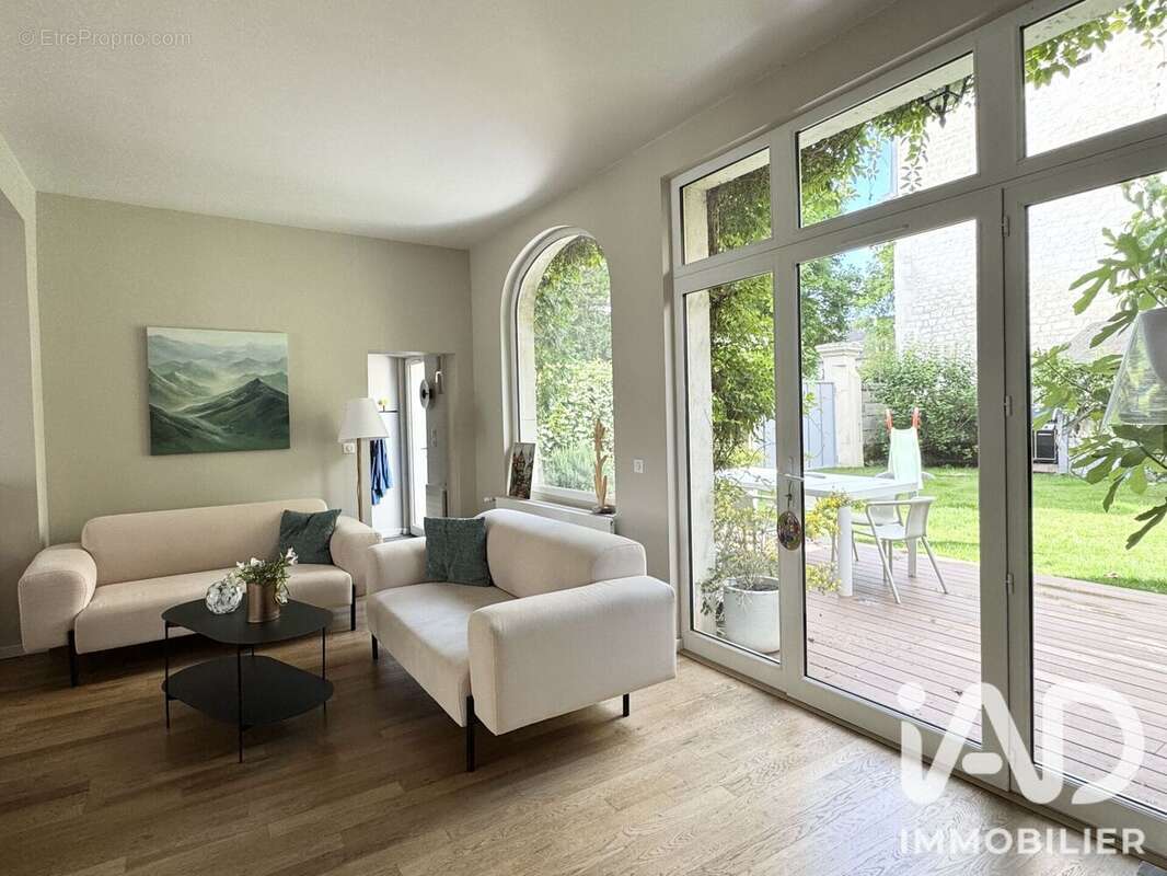 Photo 4 - Maison à COMPIEGNE