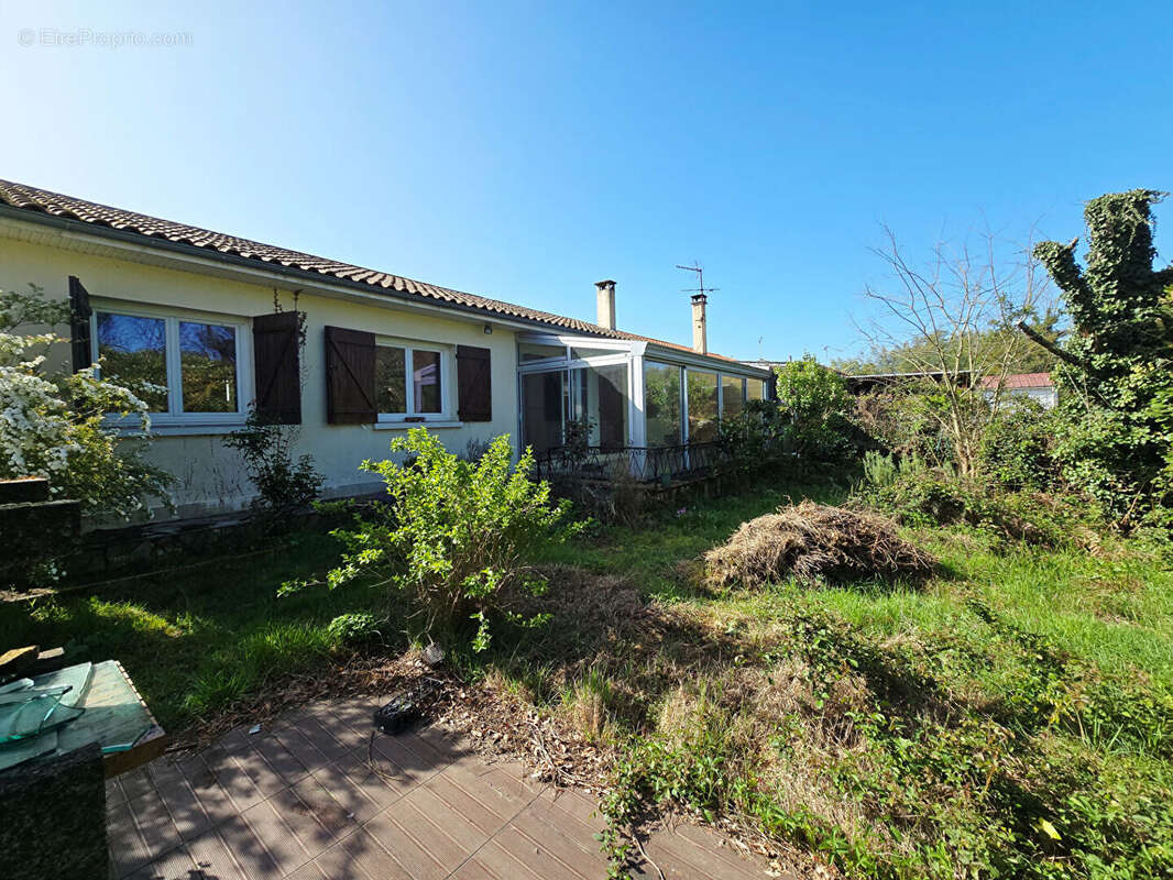 Maison à VILLENAVE-D'ORNON