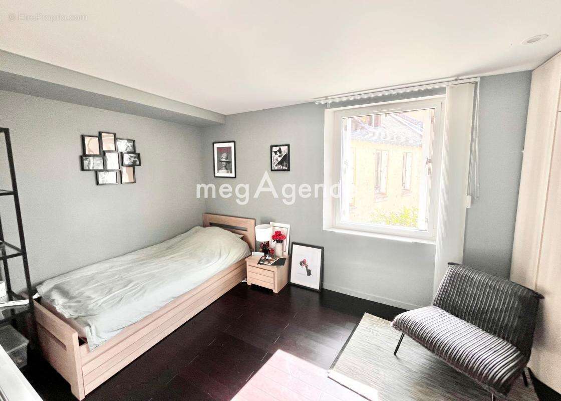 Appartement à SAINT-NOM-LA-BRETECHE