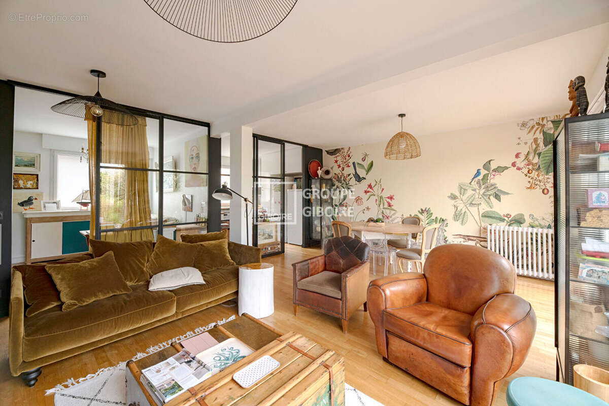 A VENDRE - NOUVEAUTE - EXCLUSIVITE GIBOIRE - RENNES Sainte-Thérèse - Maison d'environ 100 m2 (120 m² au sol) exposée sud/ouest - photo 3