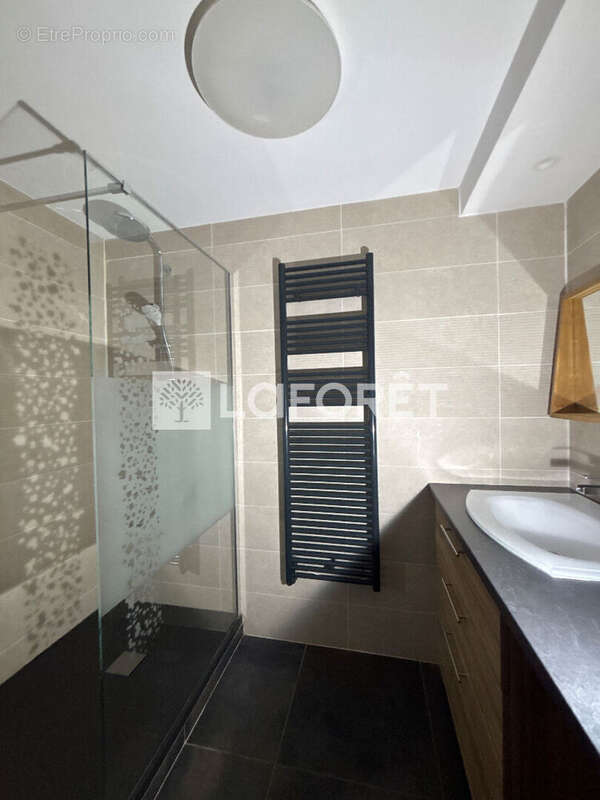 Appartement à LATTES