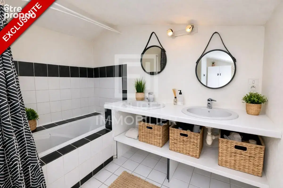 Appartement 113 m² aux beaux volumes avec balcon et solarium - Centre d'Argelès-sur-Mer - photo 7