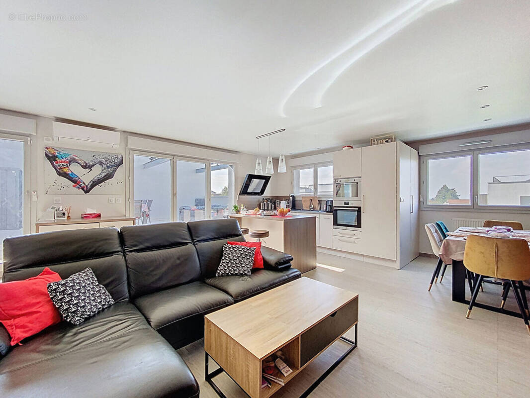 Appartement à MIONS