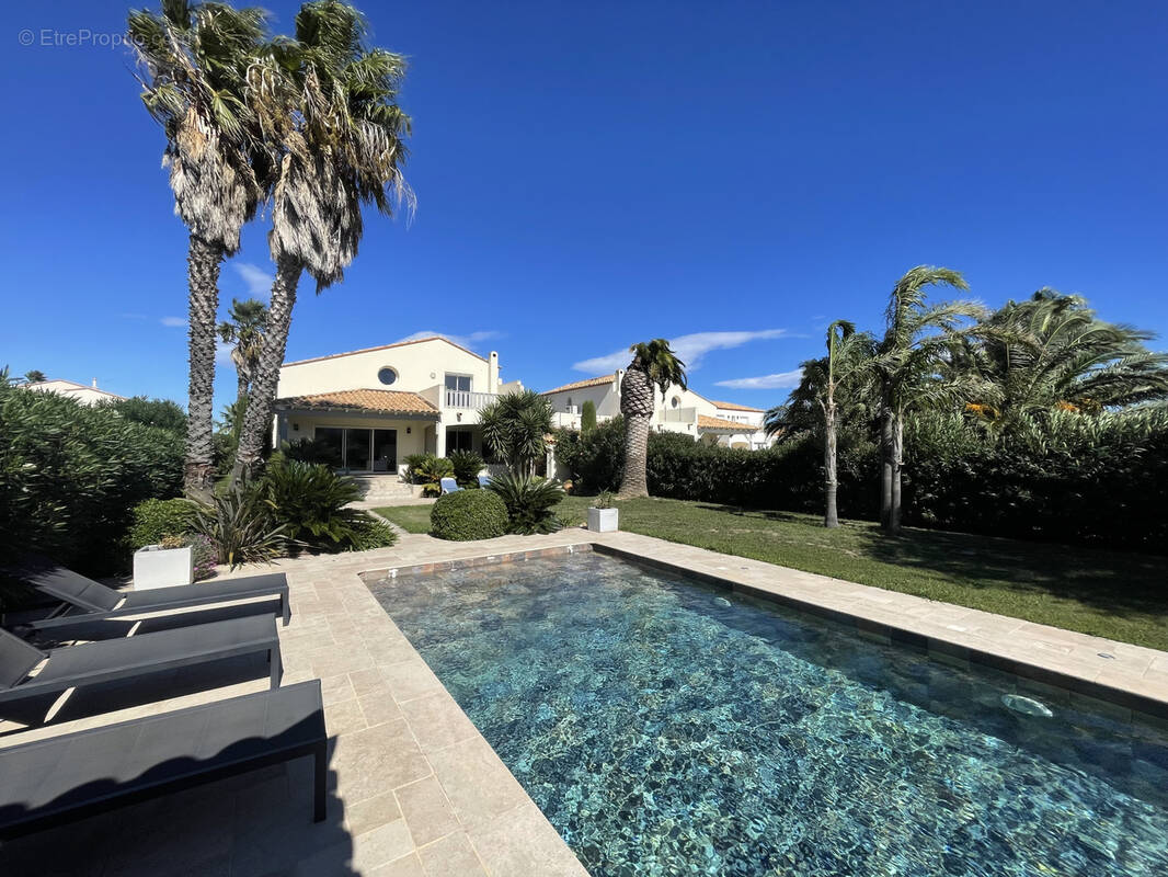 Maison à SAINT-CYPRIEN