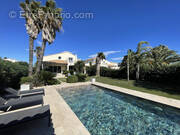 Maison à SAINT-CYPRIEN