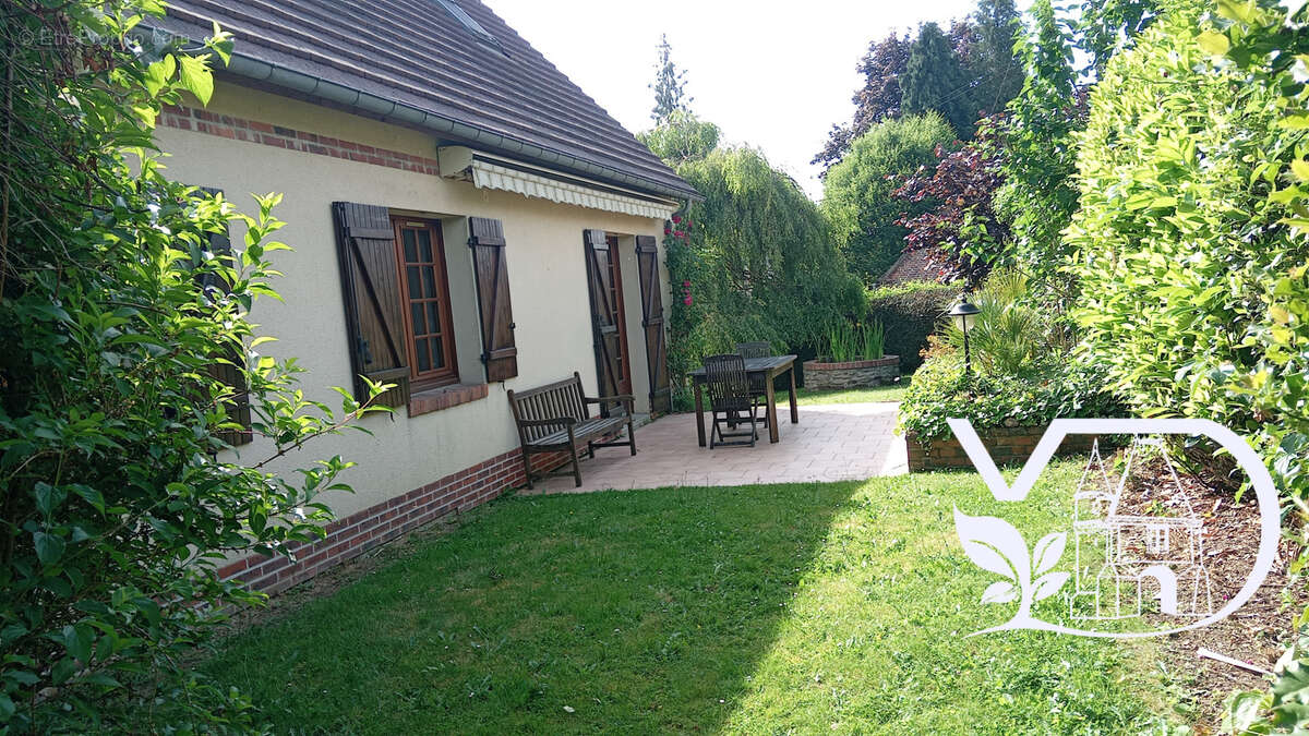 Maison à LACHAPELLE-AUX-POTS
