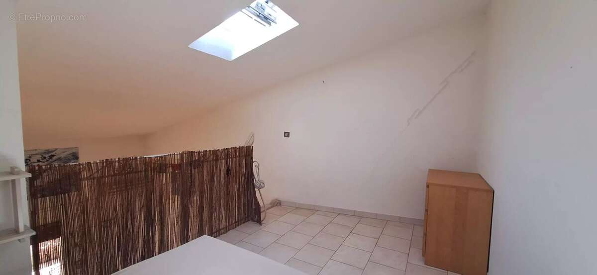 Appartement à VALLAURIS