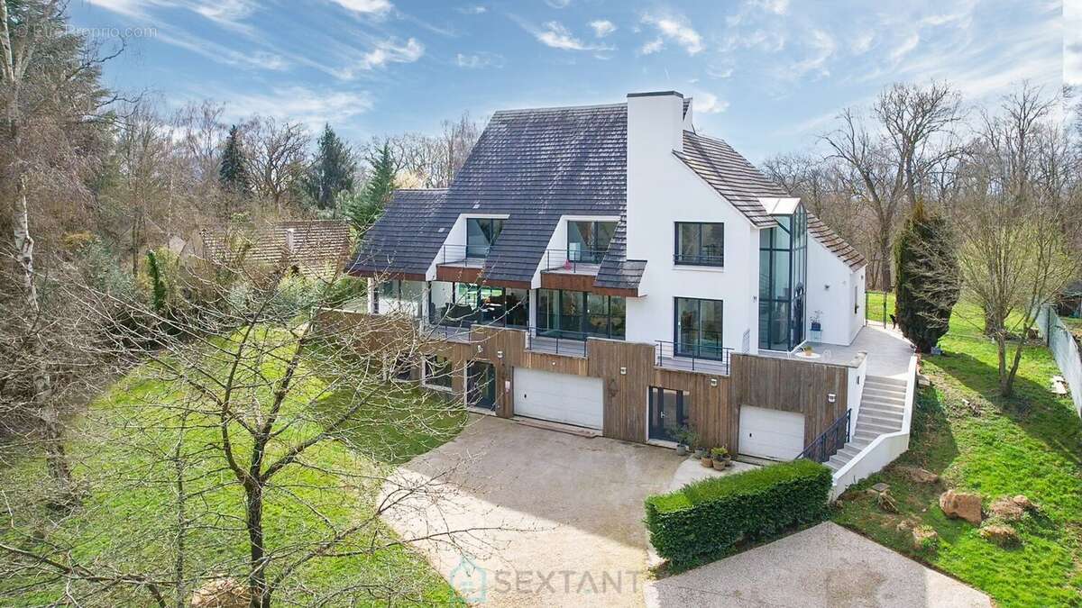 Villa d'architecte à 35 mn de Paris gare de Lyon - photo 2