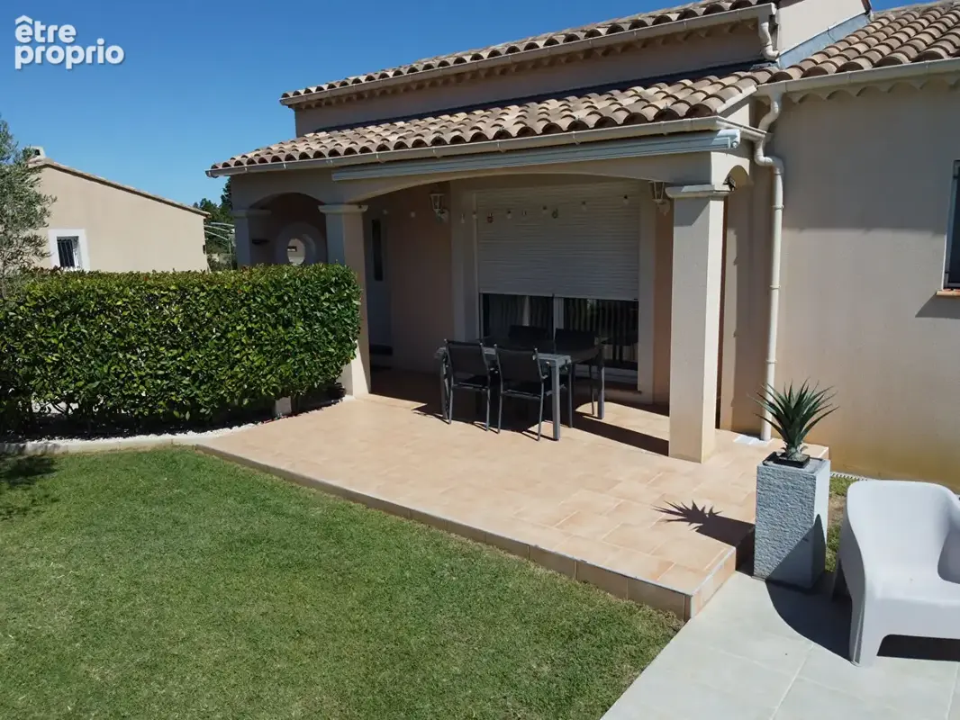 Saint-Laurent-des-Arbres , Villa de plain-pied 136 m² . 3 chambres . Piscine . Garage - photo 6