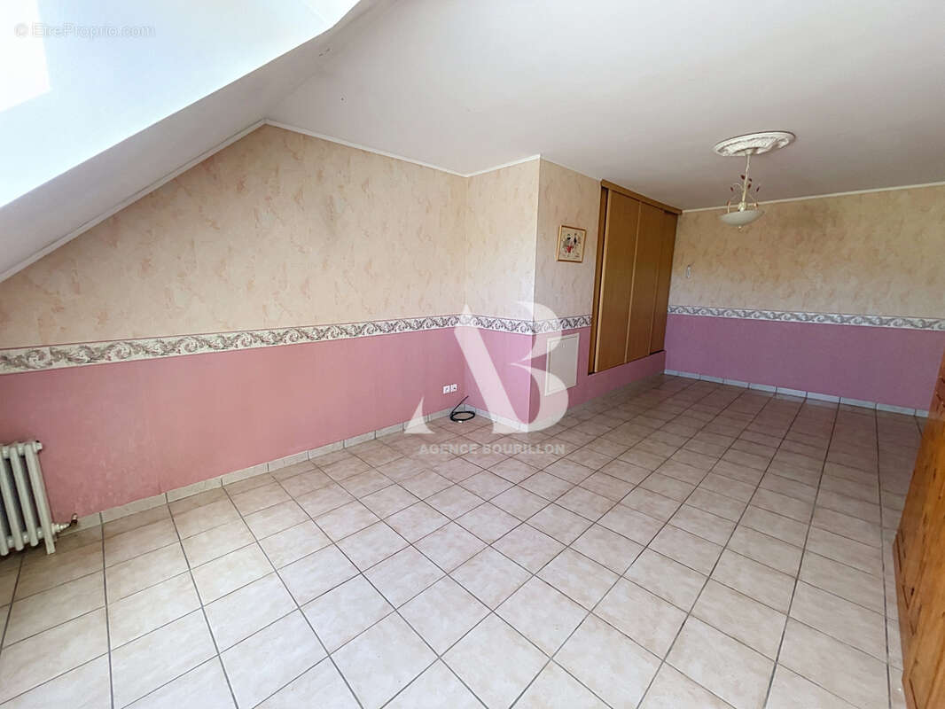 Maison à NANGIS