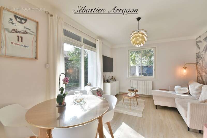 Maison plain-pied à vendre à Villeneuve-sur-Lot (47)– Maison rénovée avec jardin, proche commerces, idéale retraité ou couple - photo 14