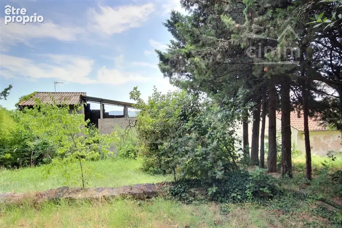 Maison de ville à renover avec vue dominante – 2 logements – terrain 5 000 m² – le teil - photo 9