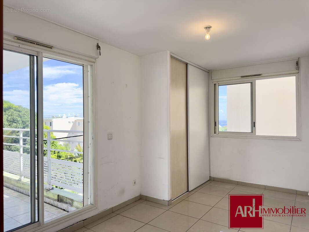 Appartement à SAINT-DENIS