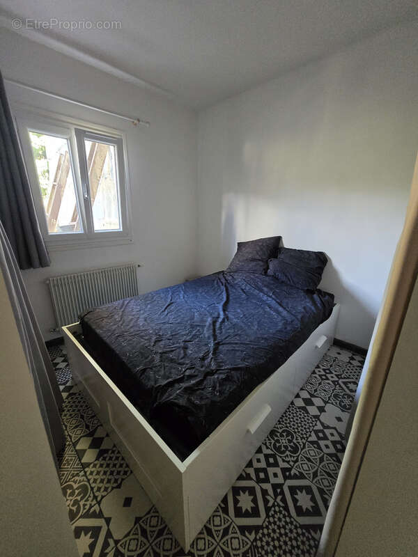 Appartement à SAINT-MARTIN-DU-VAR