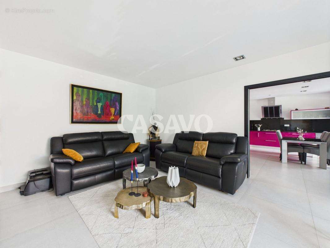 Maison à CHAMPIGNY-SUR-MARNE