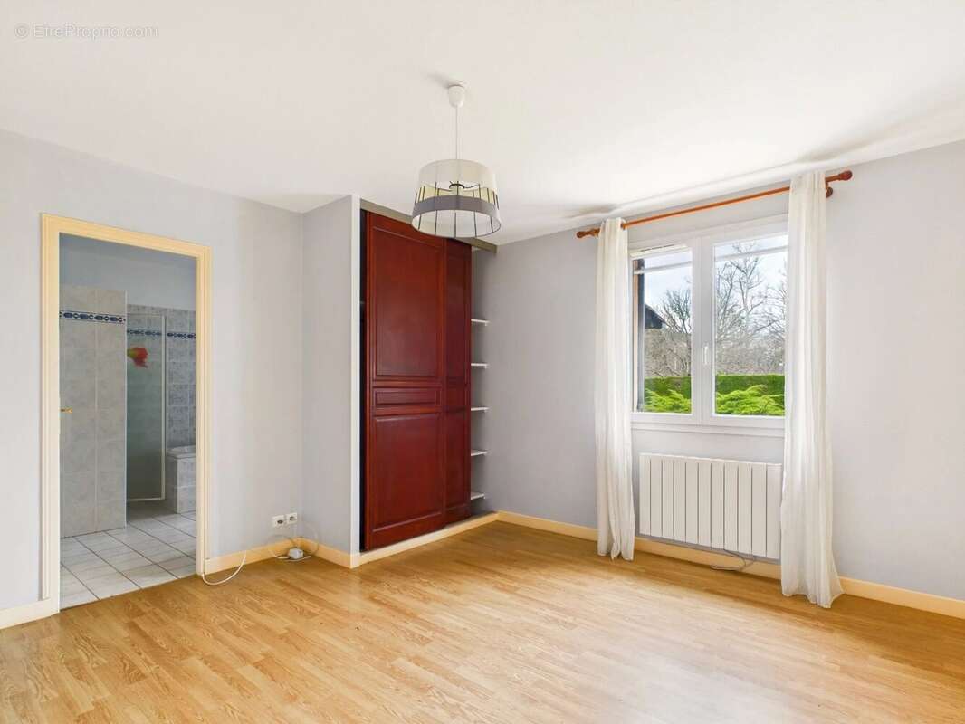 Maison à SAINT-ESTEPHE