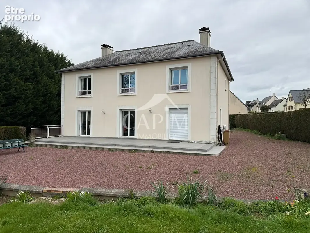 Maison d'architecte Fougeres - 7 Pièces - 5 Ch. - Sous-sol  - Jardin - photo 18