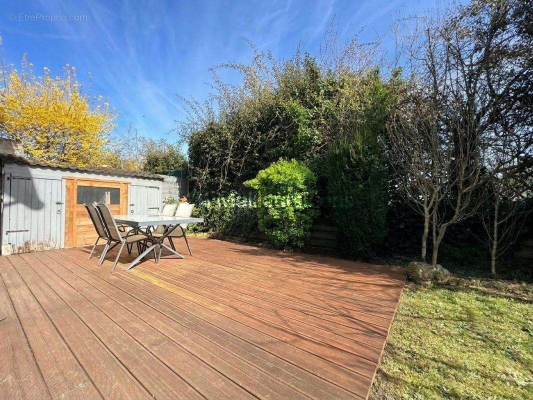 Maison à SAINT-OUEN-L'AUMONE