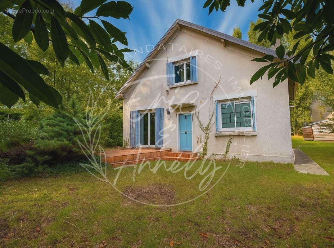 Maison à LE PLESSIS-TREVISE