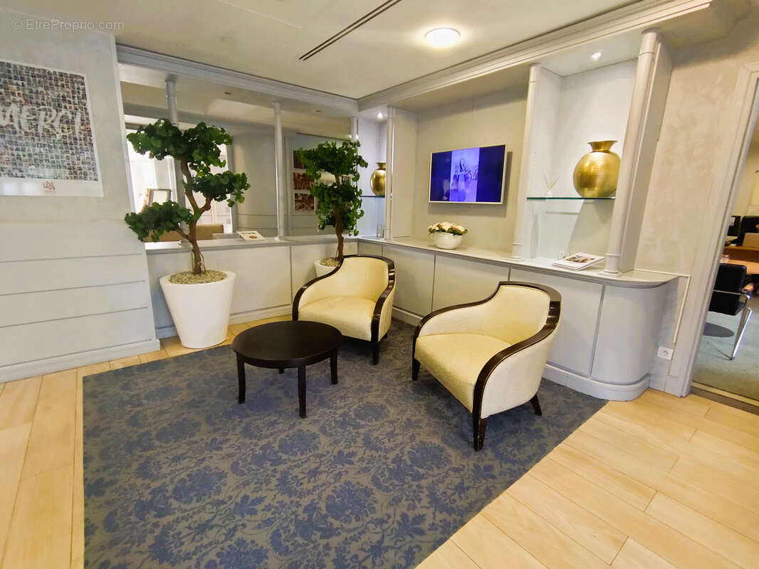 Appartement à LA CELLE-SAINT-CLOUD