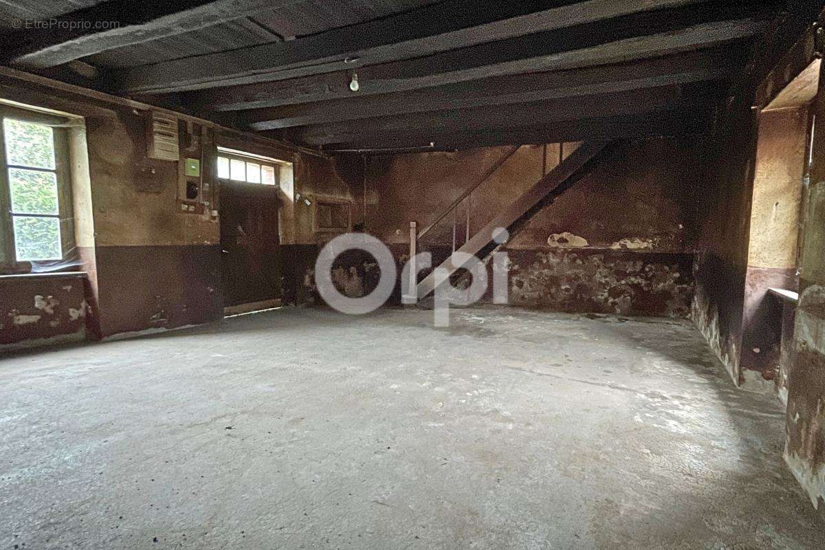 Maison à SAINT-MARTIN-TERRESSUS