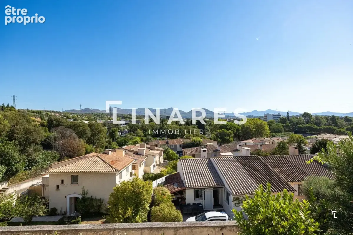 LA PANORAMIQUE - Villa T5 de 200m² - Piscine - Cuisine d'été - Terrain de 785m² - 13011 LA VALENTINE - photo 26