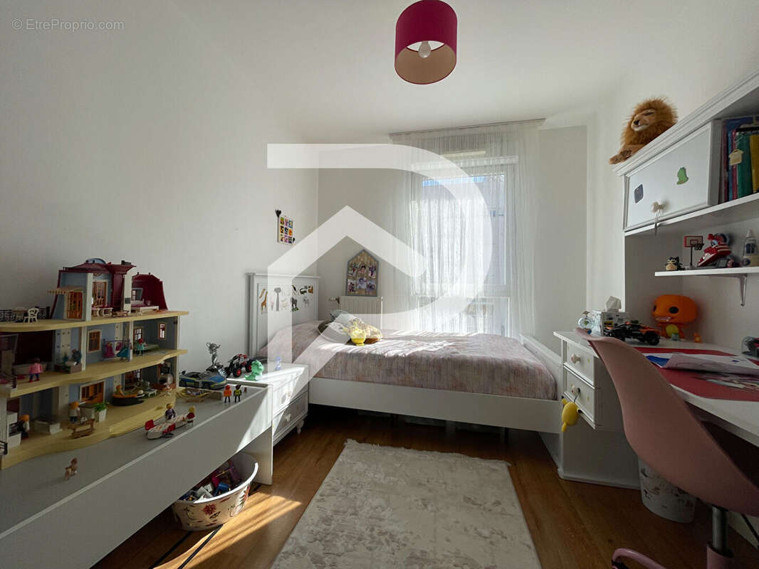 Appartement à LIMEIL-BREVANNES