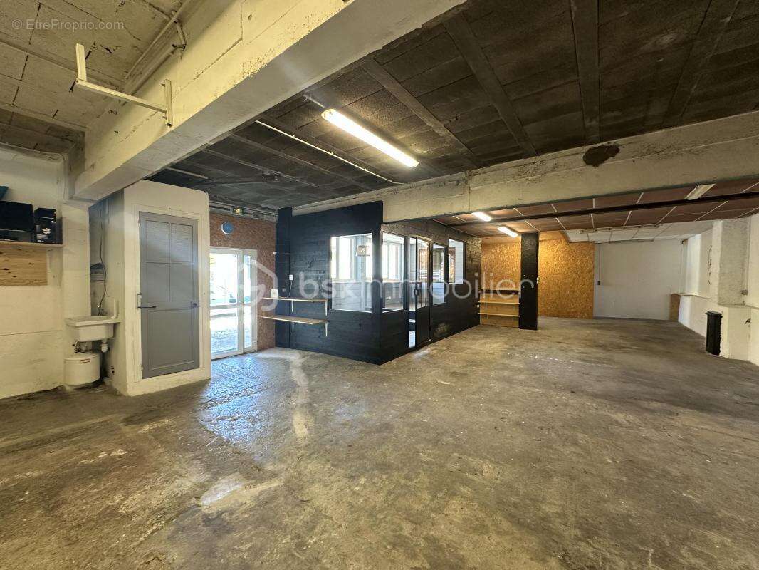  à vendre – local professionnel 145 m² – aix-les-bains quartier liberté - photo 6