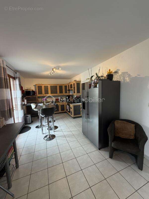 Maison à CHATEAUNEUF-SUR-SARTHE