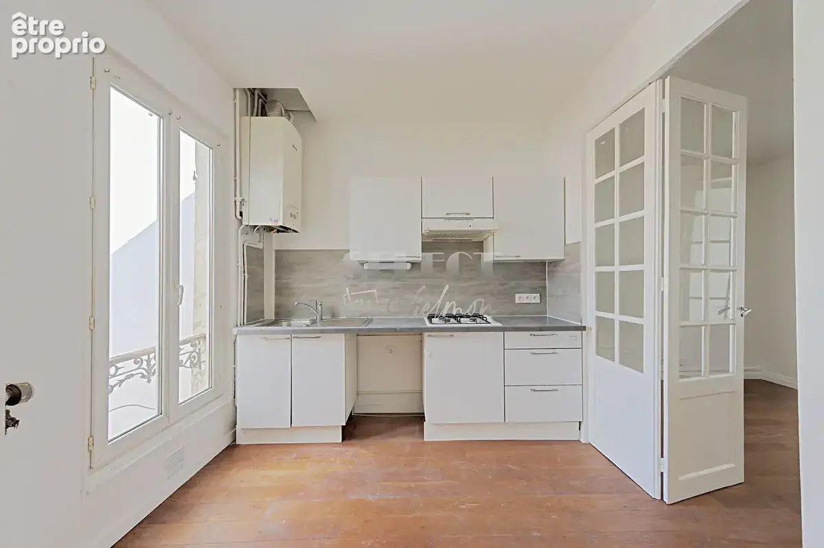 Appartement 3 pièces à vendre - Centre Ville de Saint Germain en Laye - photo 2
