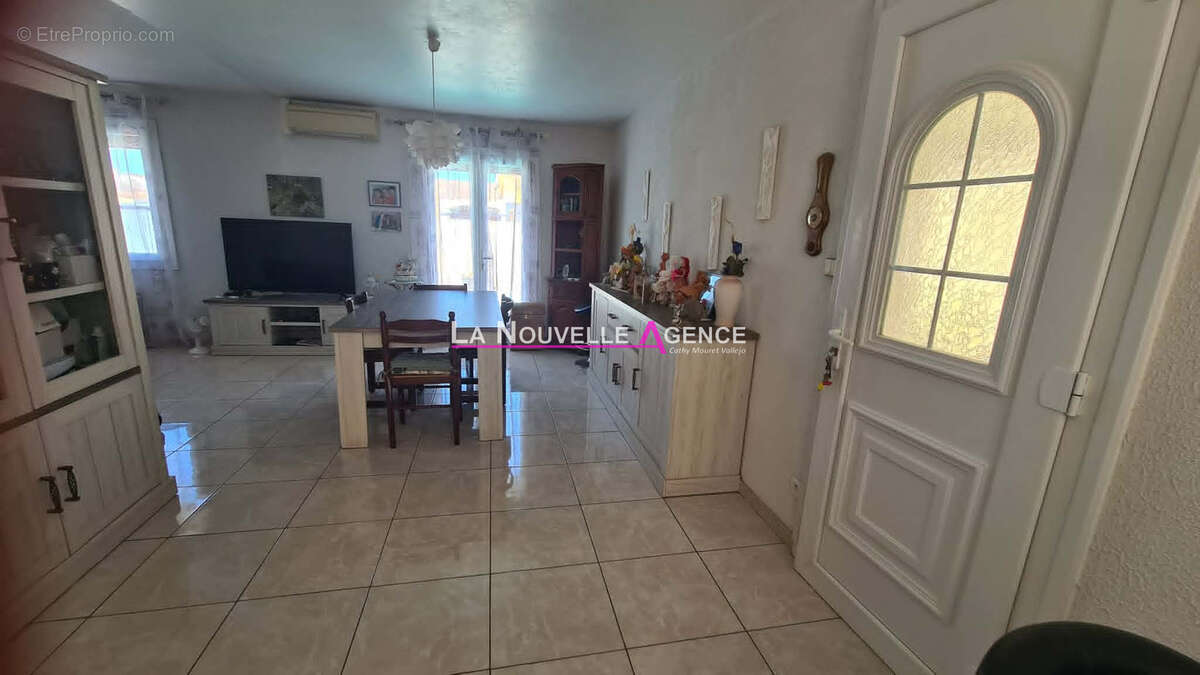 Villa t3 plain pied avec garage et piscine - photo 3