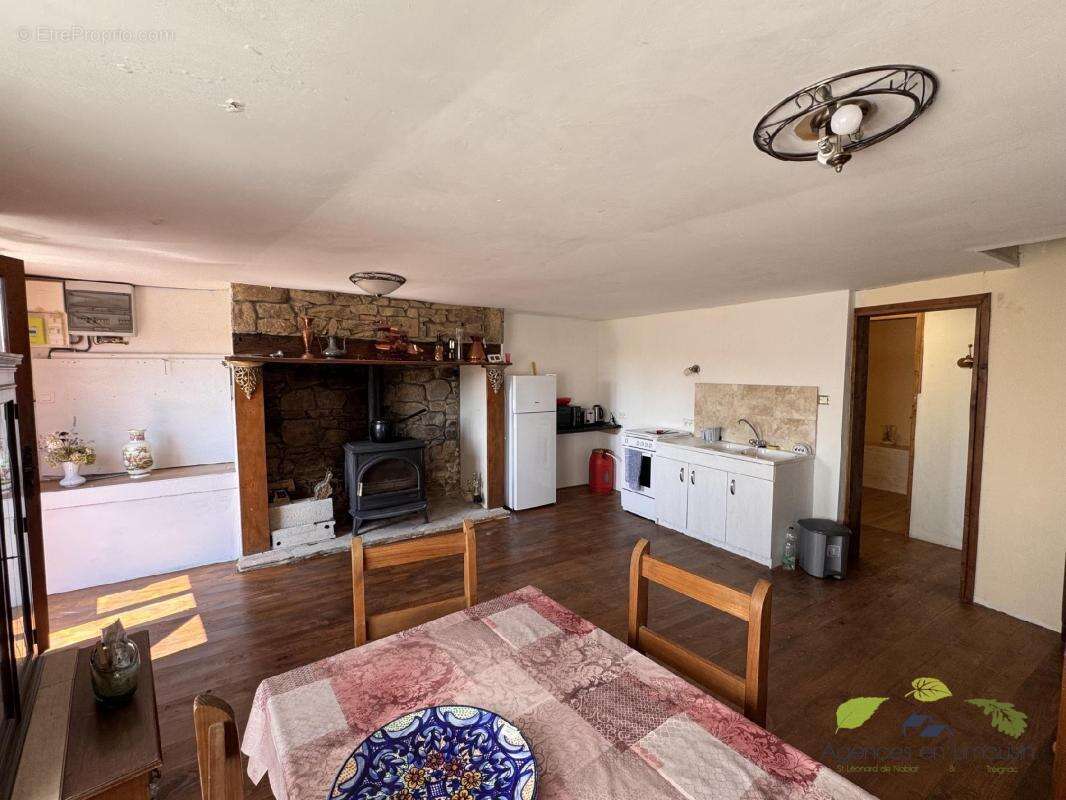 Maison à Treignac  - photo 5