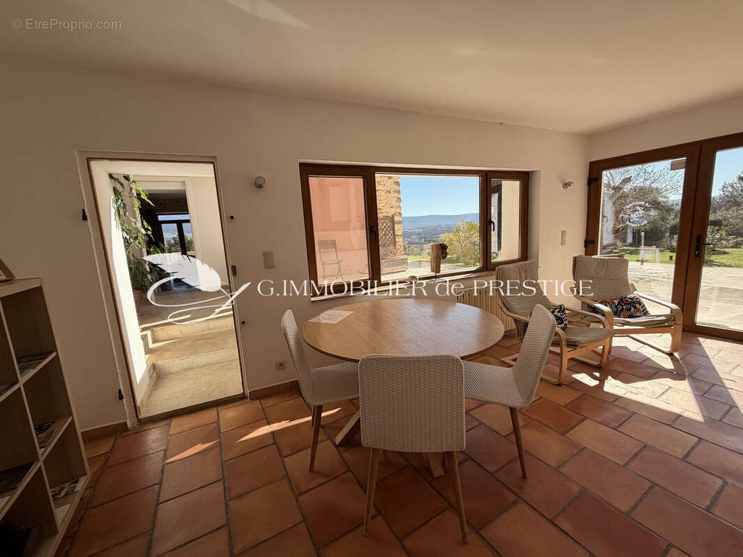 En exclusivité, une bastide familiale avec gîtes et vue imprenable sur le Ventoux - photo 14