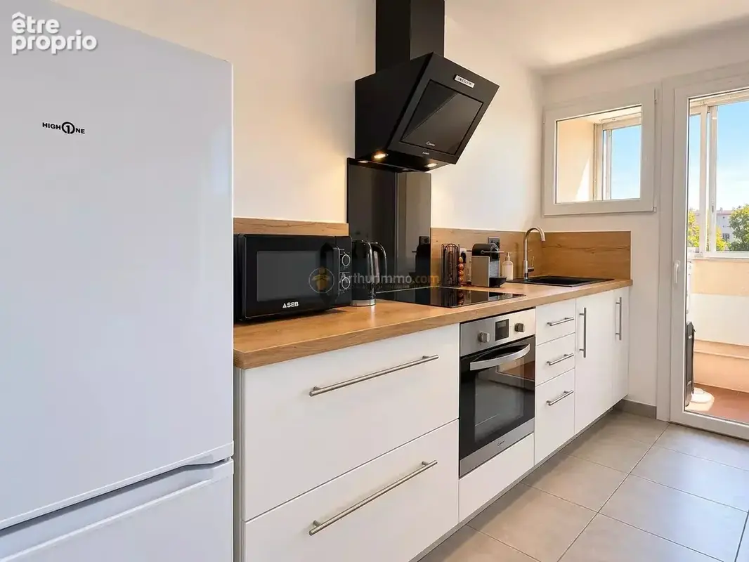 2 pieces en dernier etage frejus base nature - photo 6