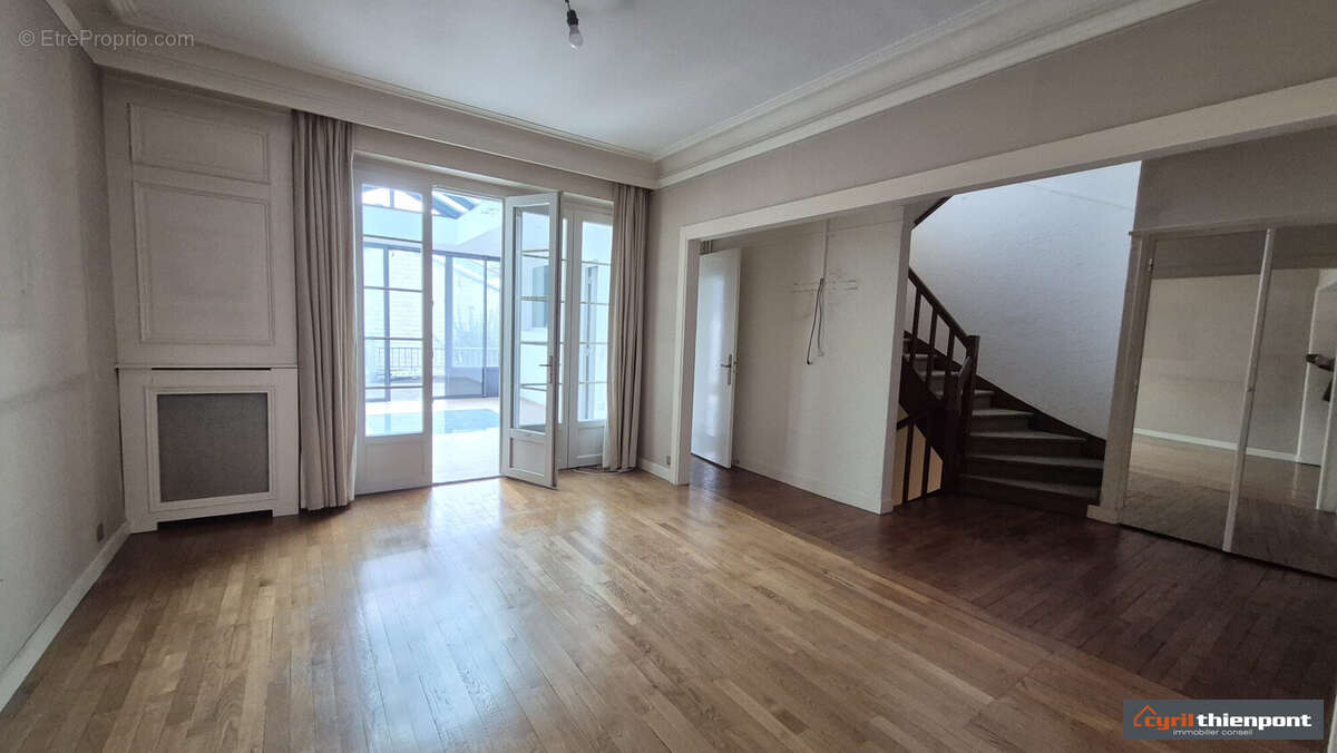 Appartement à ABBEVILLE