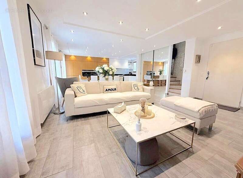 Maison à vendre 4 pièces LE CANNET (06) - photo 3