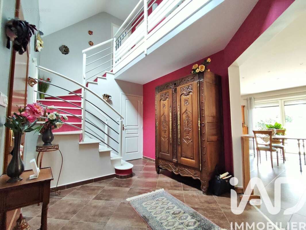 Photo 4 - Maison à SAINT-ALLOUESTRE