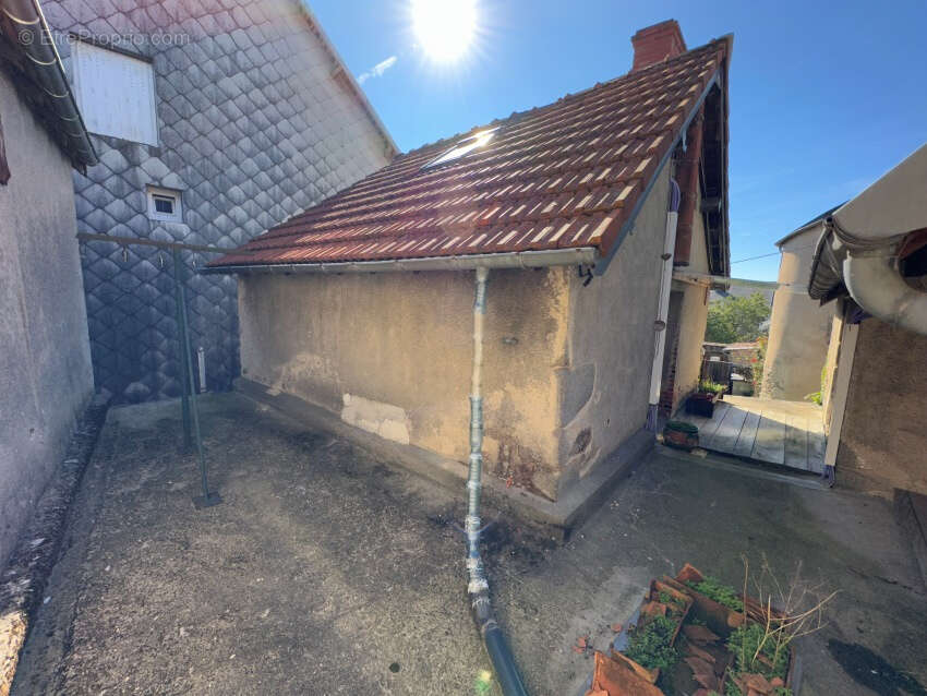 Maison à SAINT-GERVAIS-D&#039;AUVERGNE
