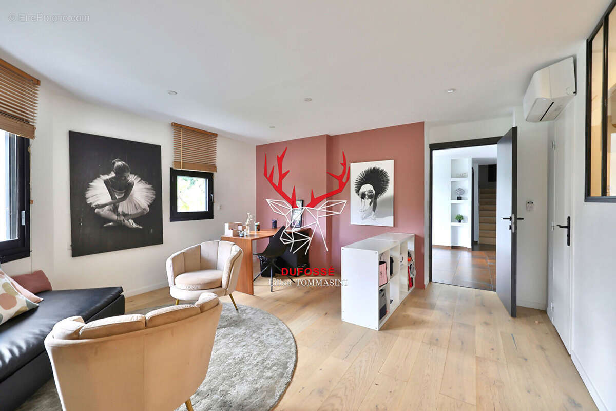 Villa d'architecte 305 m² 4 suites Piscine - photo 19
