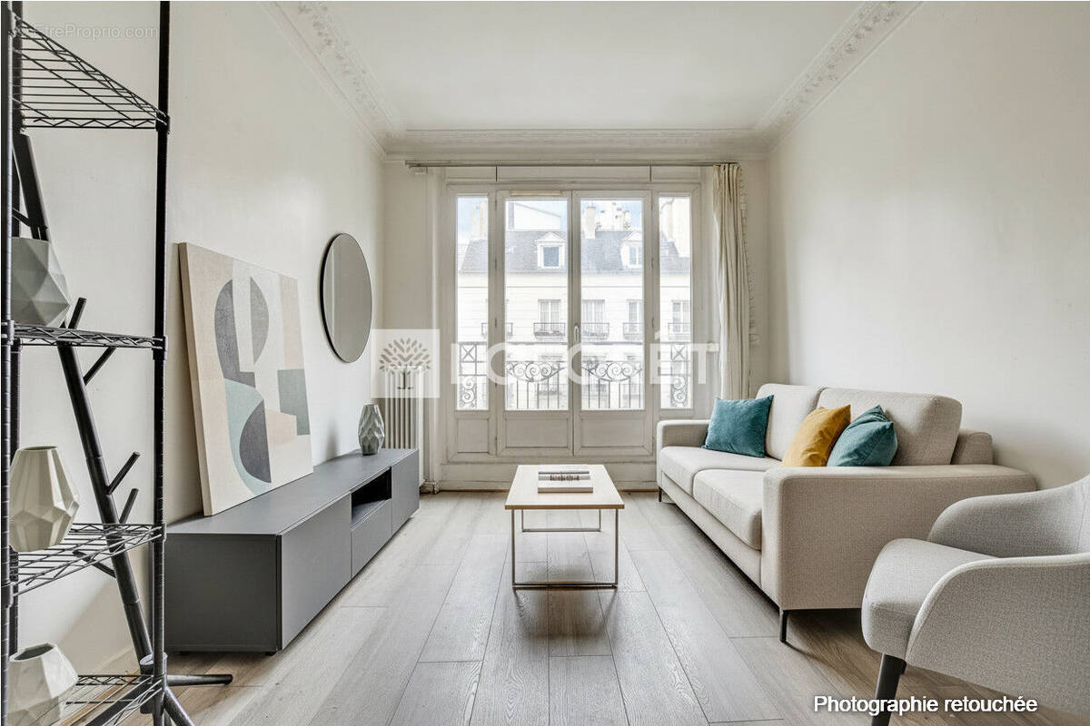 Appartement à PARIS-15E